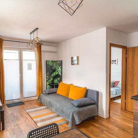 Apartament Chmielna Loft كراكوفيا المظهر الخارجي الصورة